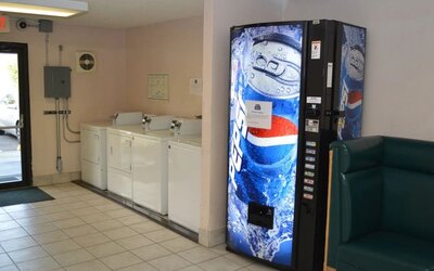 Vending machine at Ontario Airport Inn.