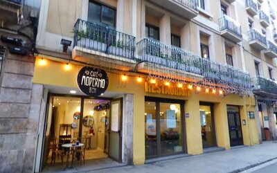 Hotel exterior at Hotel Moderno Barcelona.