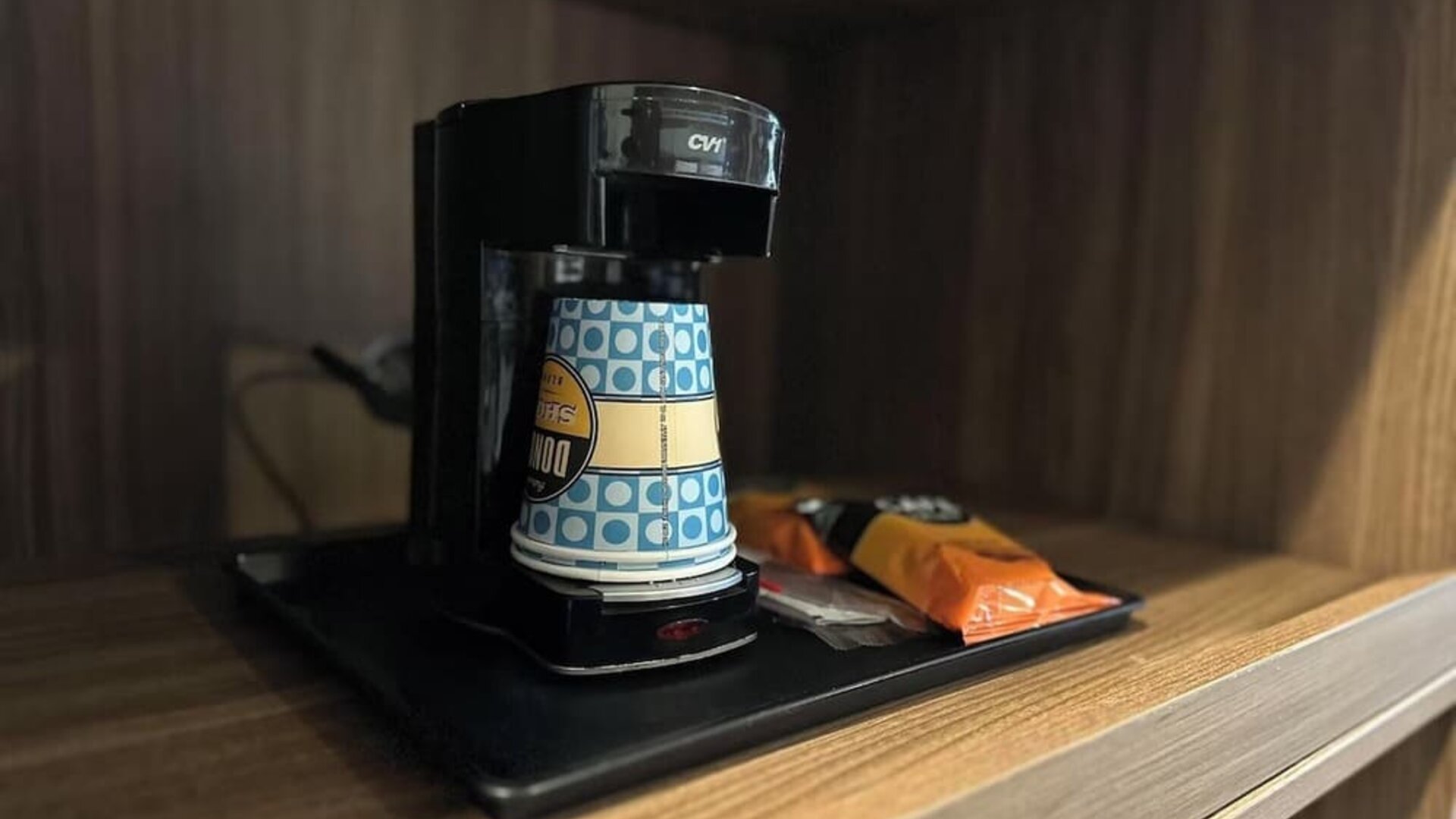 Coffee station at Hyland Inn Near Legoland.