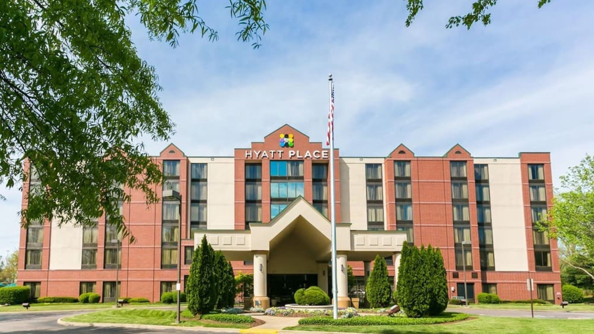 Hotel exterior at Hyatt Place Nashville/Franklin/Cool Springs.