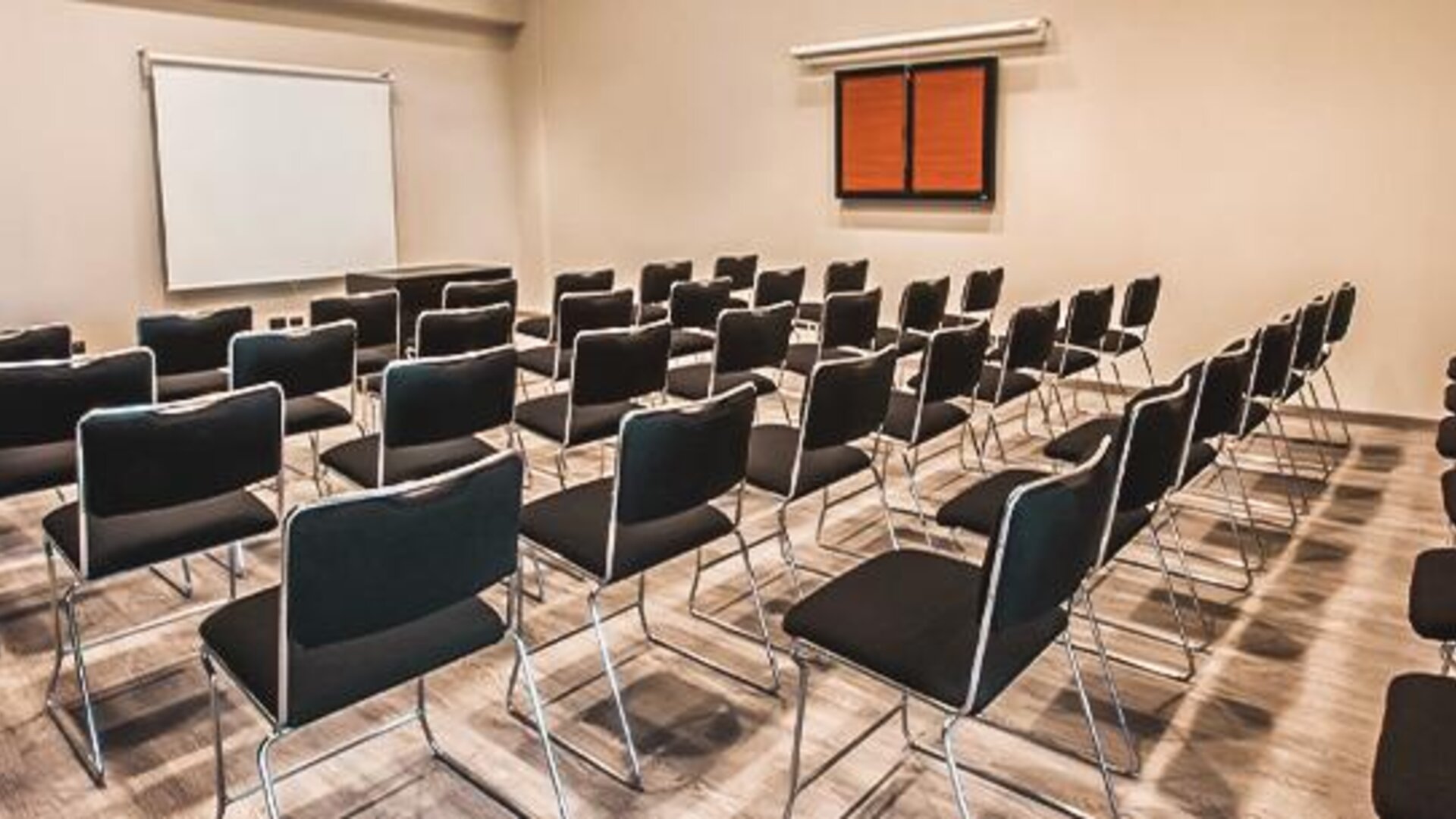 City Express Plus By Marriott Cabo San Lucas