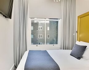 Day use room at The Chapter Hotels - London Hyde Park.