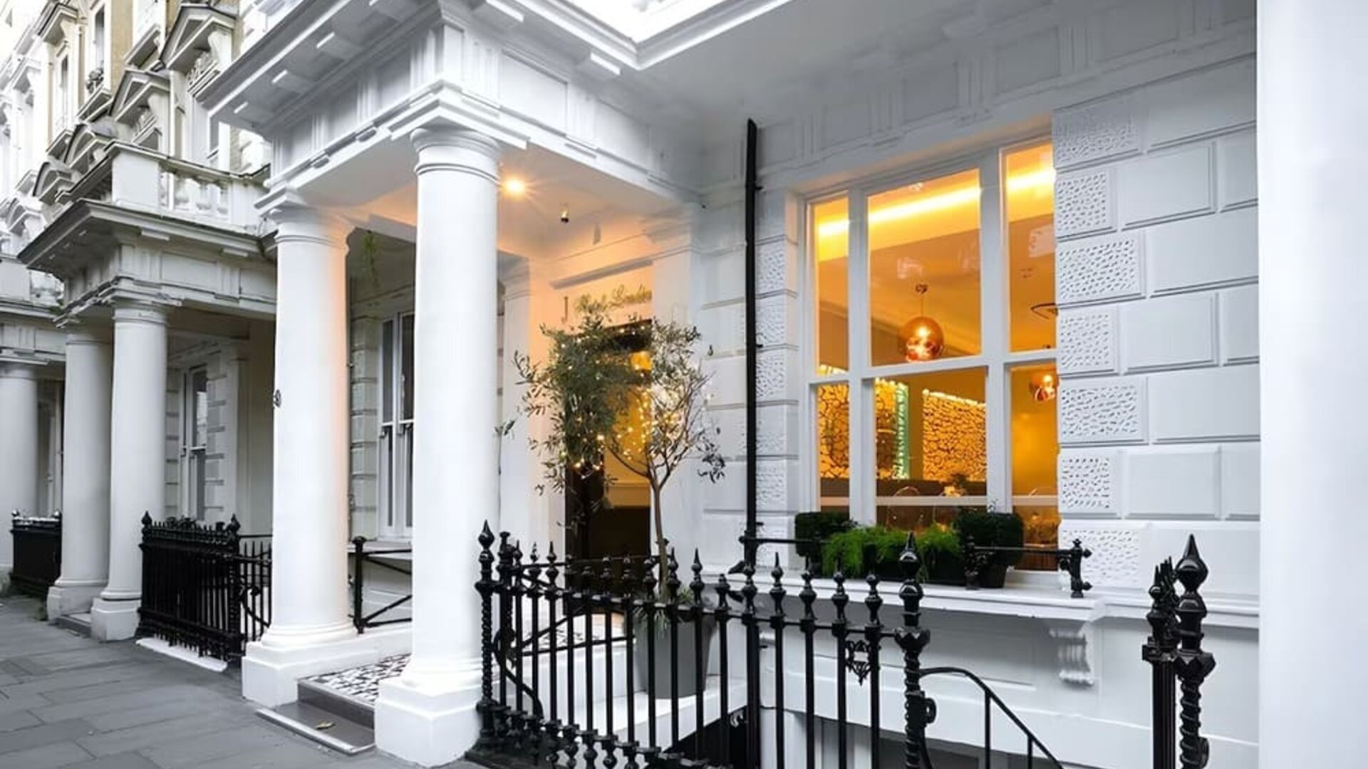 Hotel exterior at The Chapter Hotels - London Hyde Park.