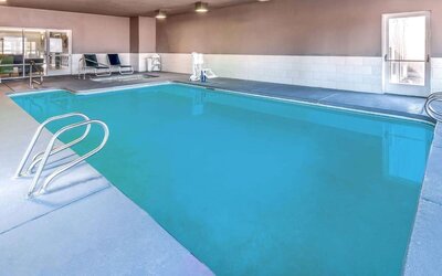 Indoor pool at La Quinta Inn & Suites By Wyndham Roswell.