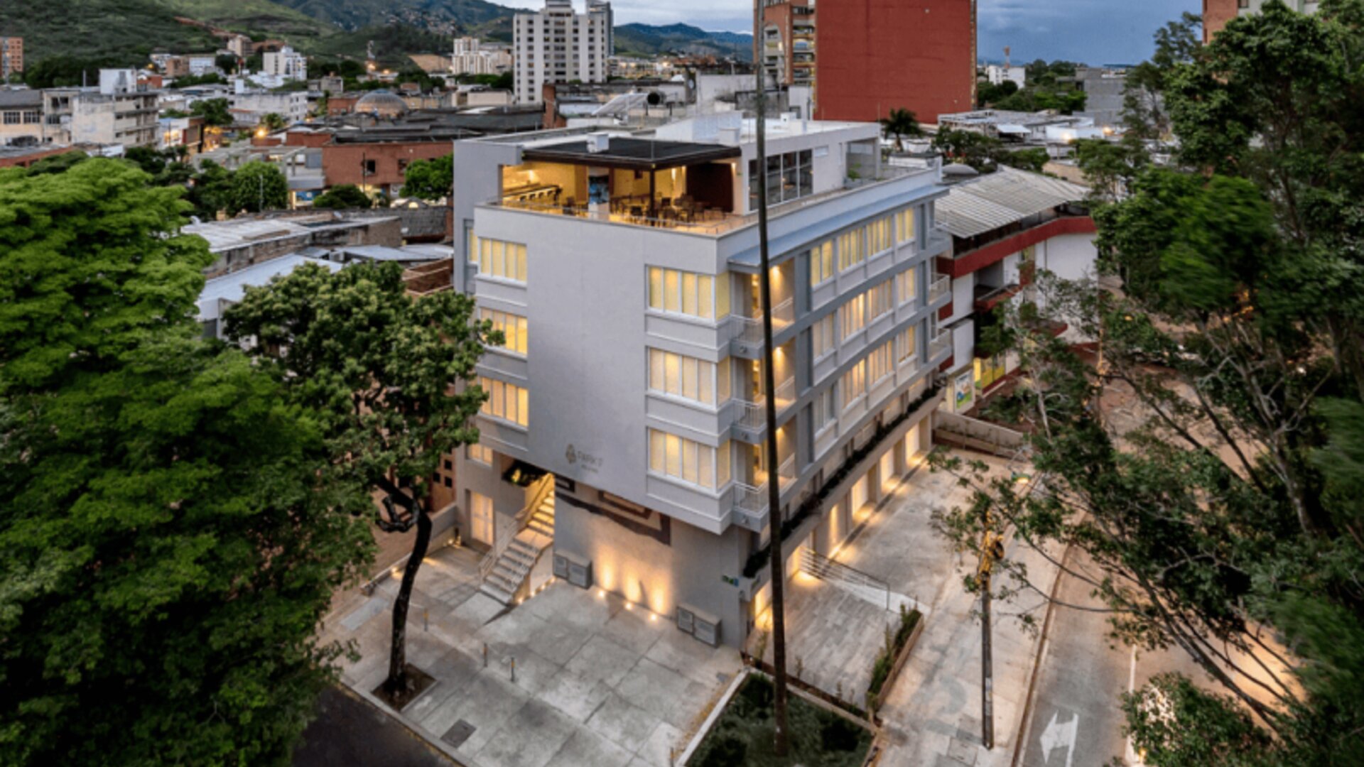 Park V Hotel & Suites