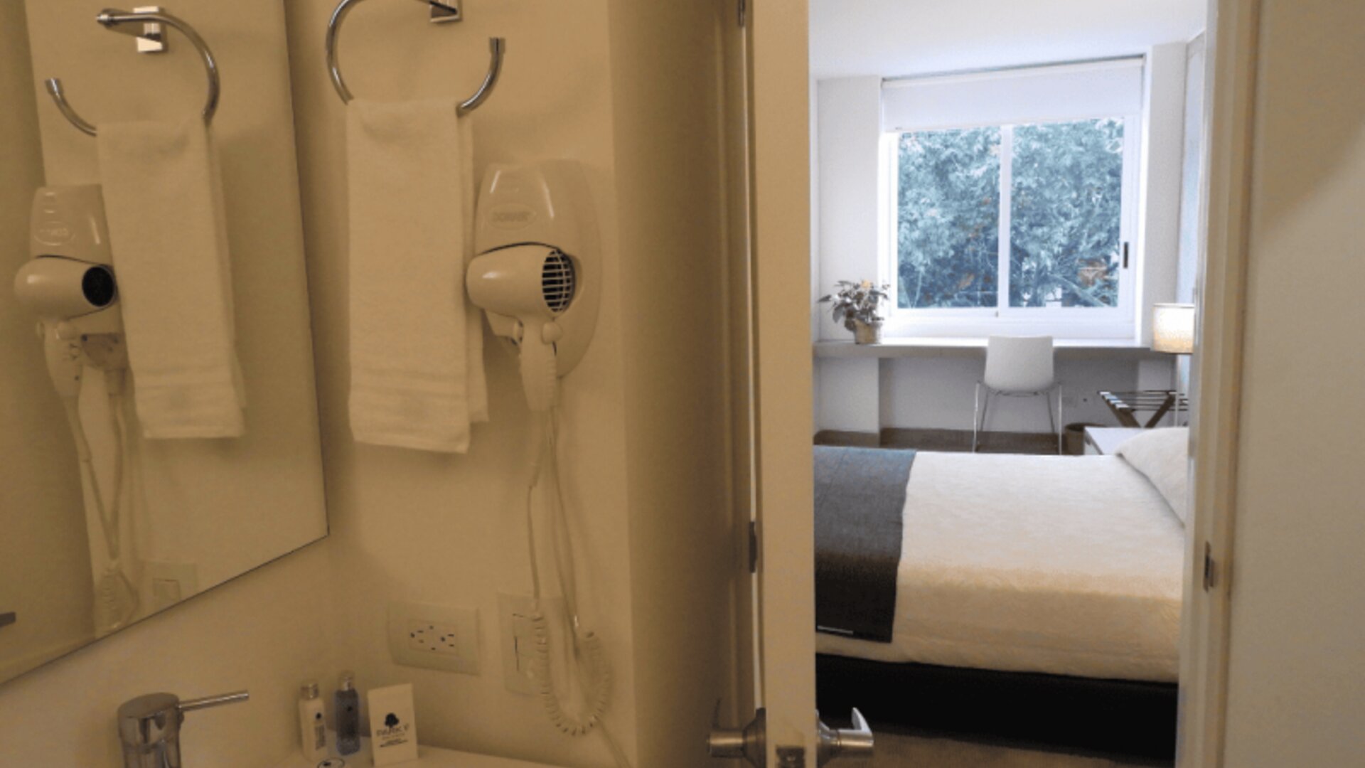 Park V Hotel & Suites