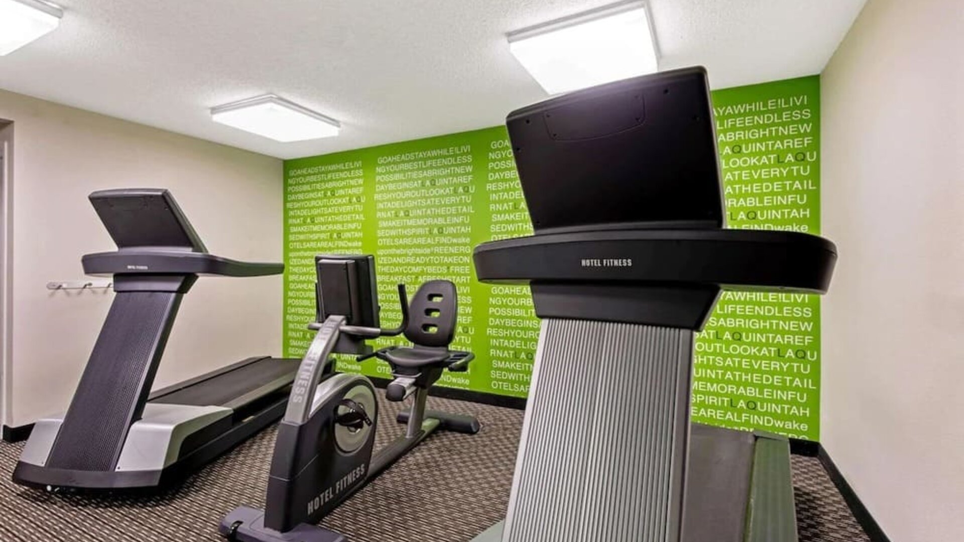 Fitness center at La Quinta Inn & Suites By Wyndham Harrisburg Airport Hershey.