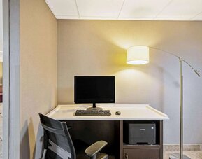 Business center at La Quinta Inn & Suites By Wyndham Harrisburg Airport Hershey.