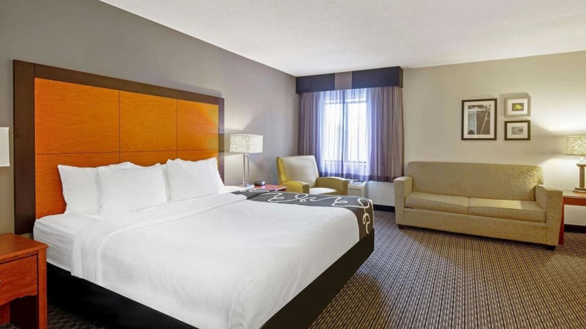 Spacious day use room at La Quinta Inn & Suites By Wyndham Harrisburg Airport Hershey.