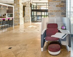 Work space at Crowne Plaza Milwaukee Airport By IHG.