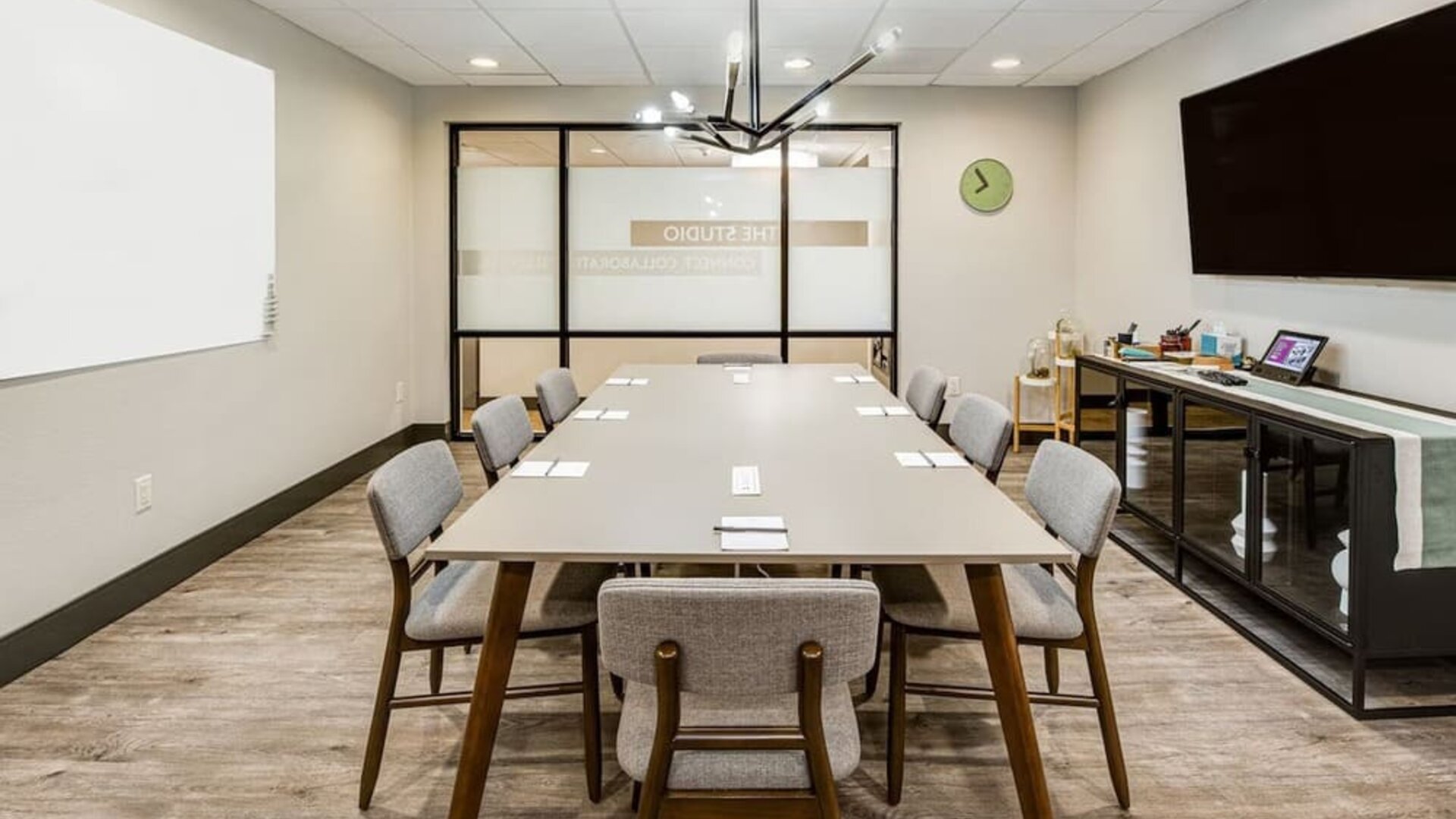 Meeting room at Crowne Plaza Milwaukee Airport By IHG.