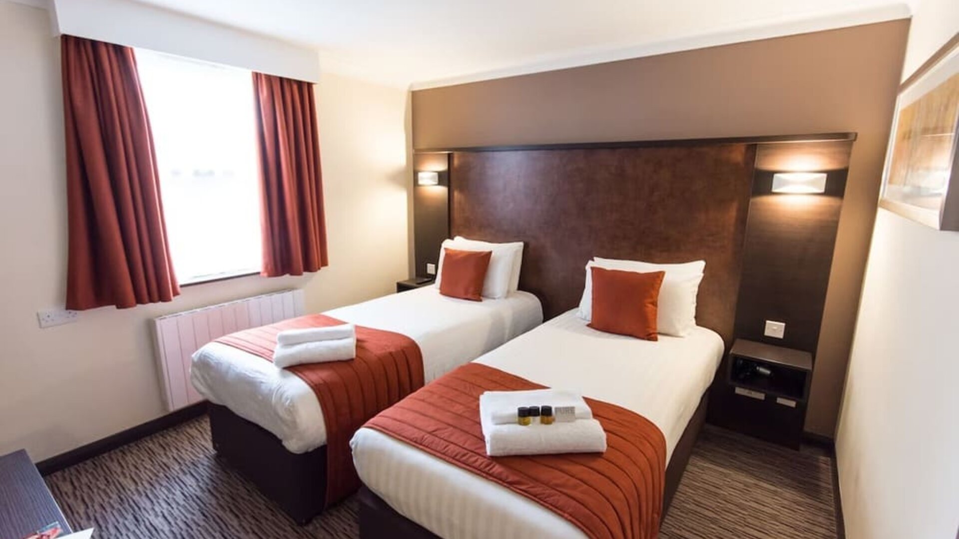 Day room at Dragonfly Hotel Colchester - Surya Hotels.