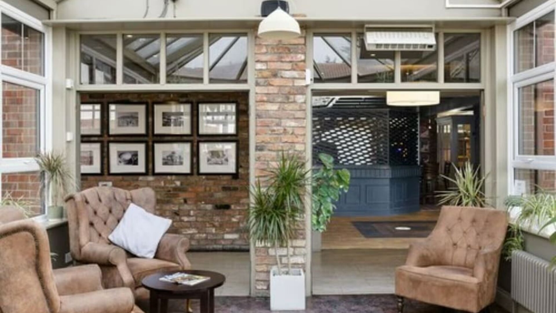 Indoor area at Dragonfly Hotel Colchester - Surya Hotels.