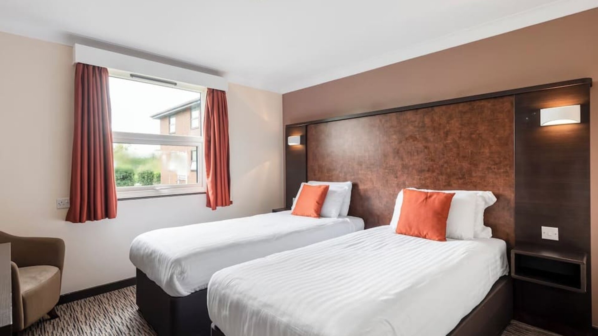 Day room at Dragonfly Hotel Bury St Edmunds.