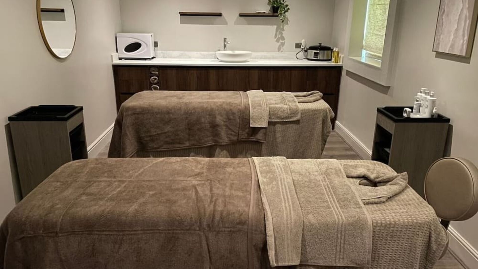 Spa at Hog's Back Hotel and Spa - Surya Hotels.