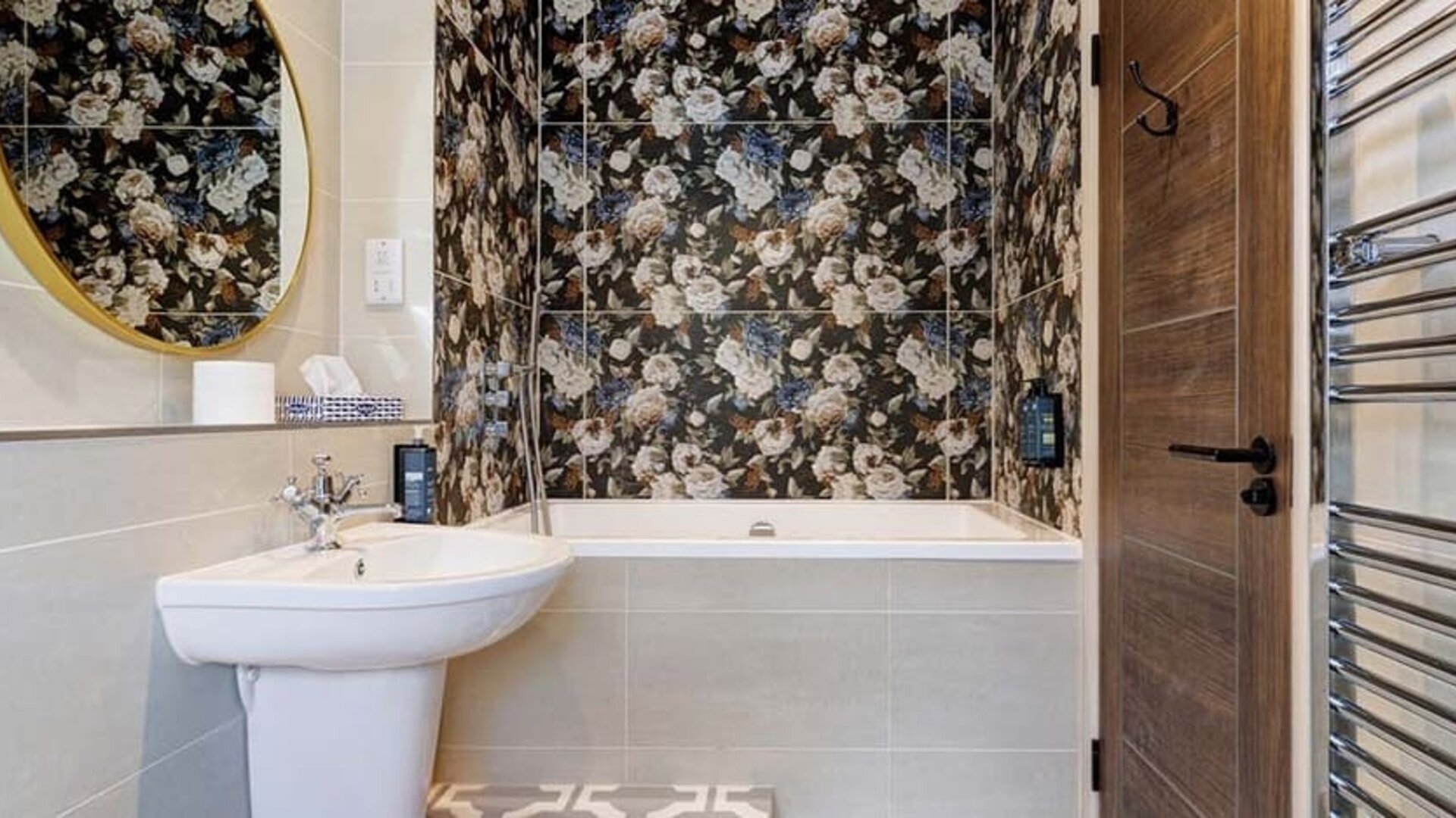 Bathroom at Thatcher's Hotel - Surya Hotels.