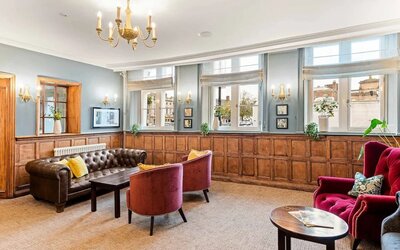 Lounge at The Duke's Head Hotel - Surya Hotels.