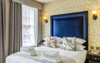 Day room at the The George Hotel - Surya Hotels.