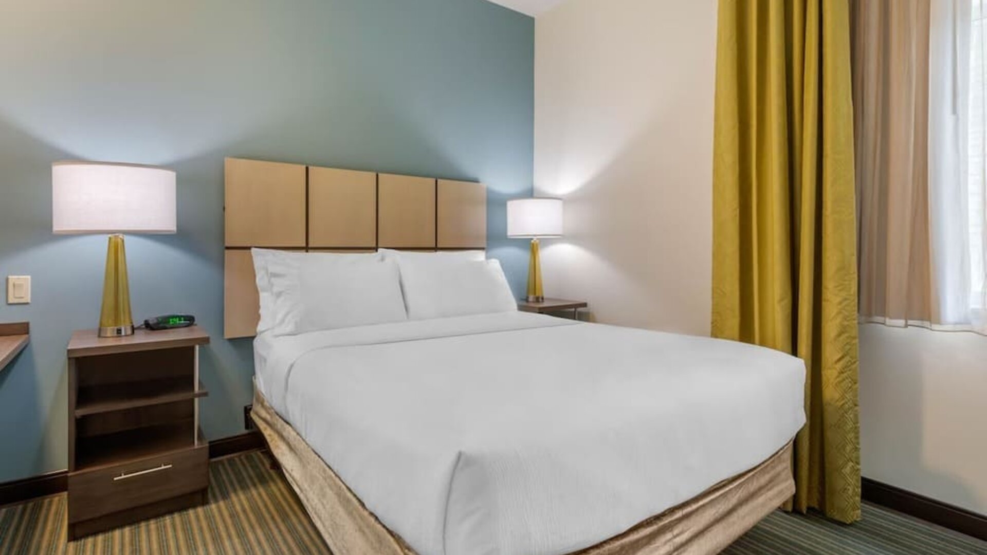 Day use room at Candlewood Suites Fort Myers/Sanibel Island.