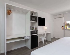 Day use room at Developer Inn Downtown Orlando.