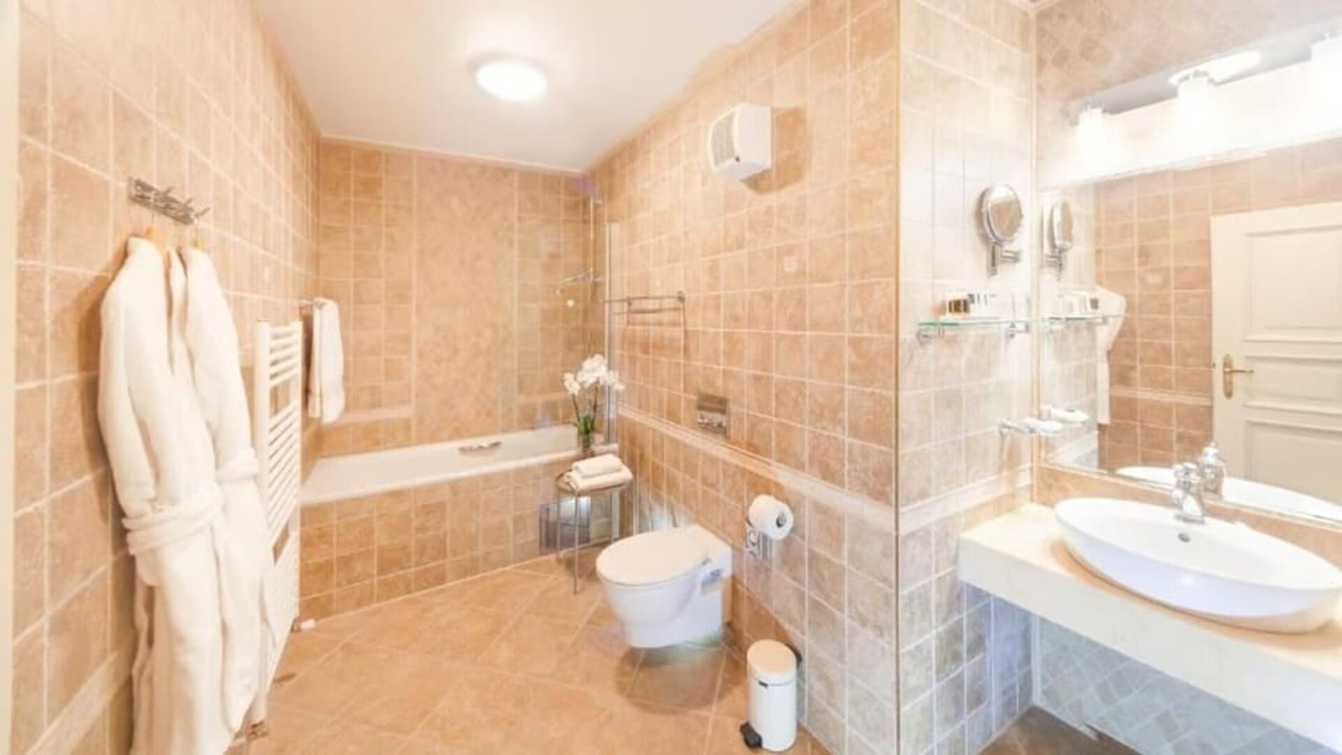 Bathroom at Hotel General Prague.