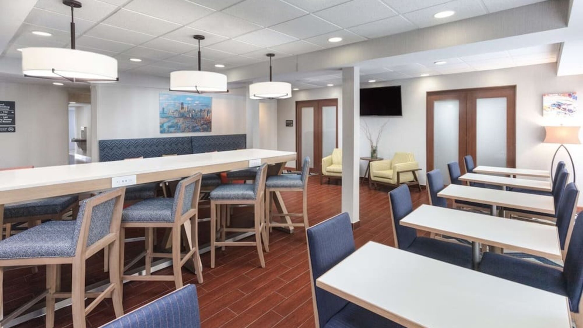 Dining room at Hampton Inn Joliet - I-55.