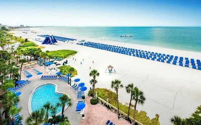 Beach access at Island Grand At TradeWinds.