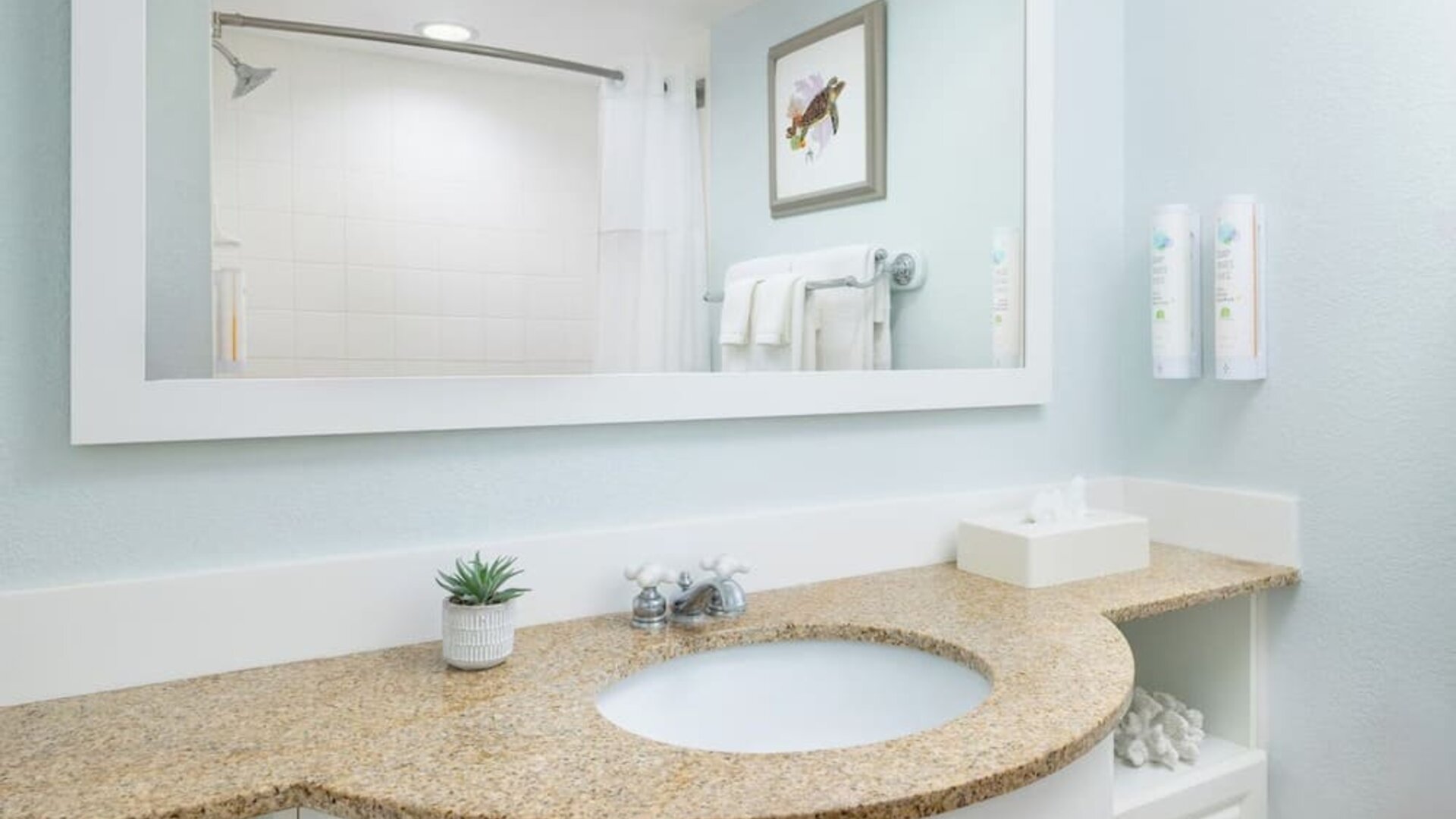 Guest bathroom at RumFish Beach At TradeWinds.