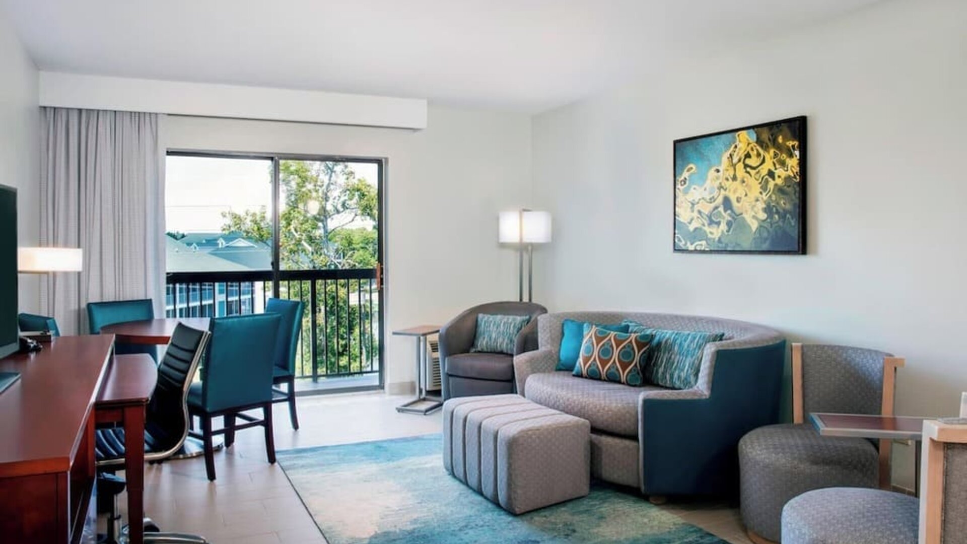 Day room at Courtyard by Marriott Myrtle Beach Barefoot Landing.