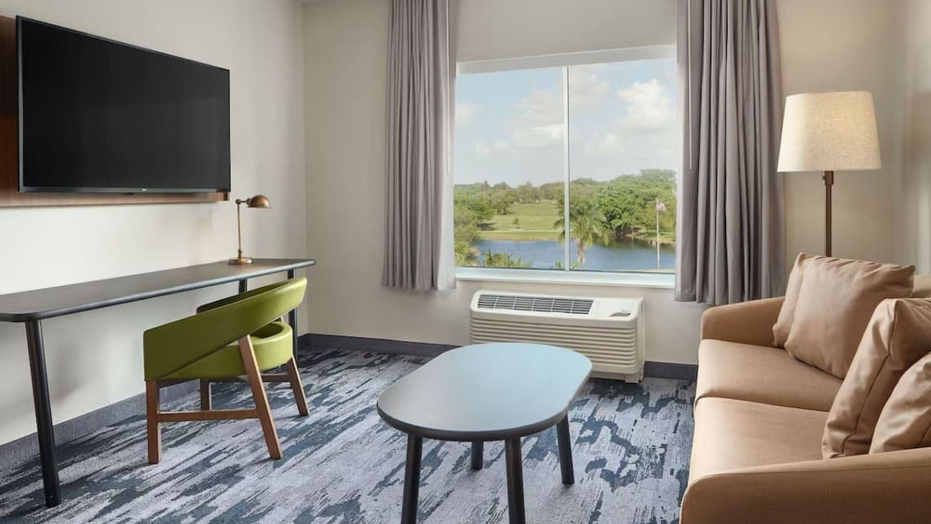Day room at Fairfield By Marriott Inn & Suites Fort Lauderdale Northwest.