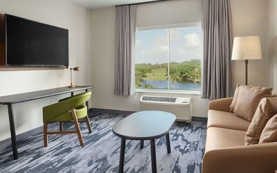 Day room at Fairfield By Marriott Inn & Suites Fort Lauderdale Northwest.