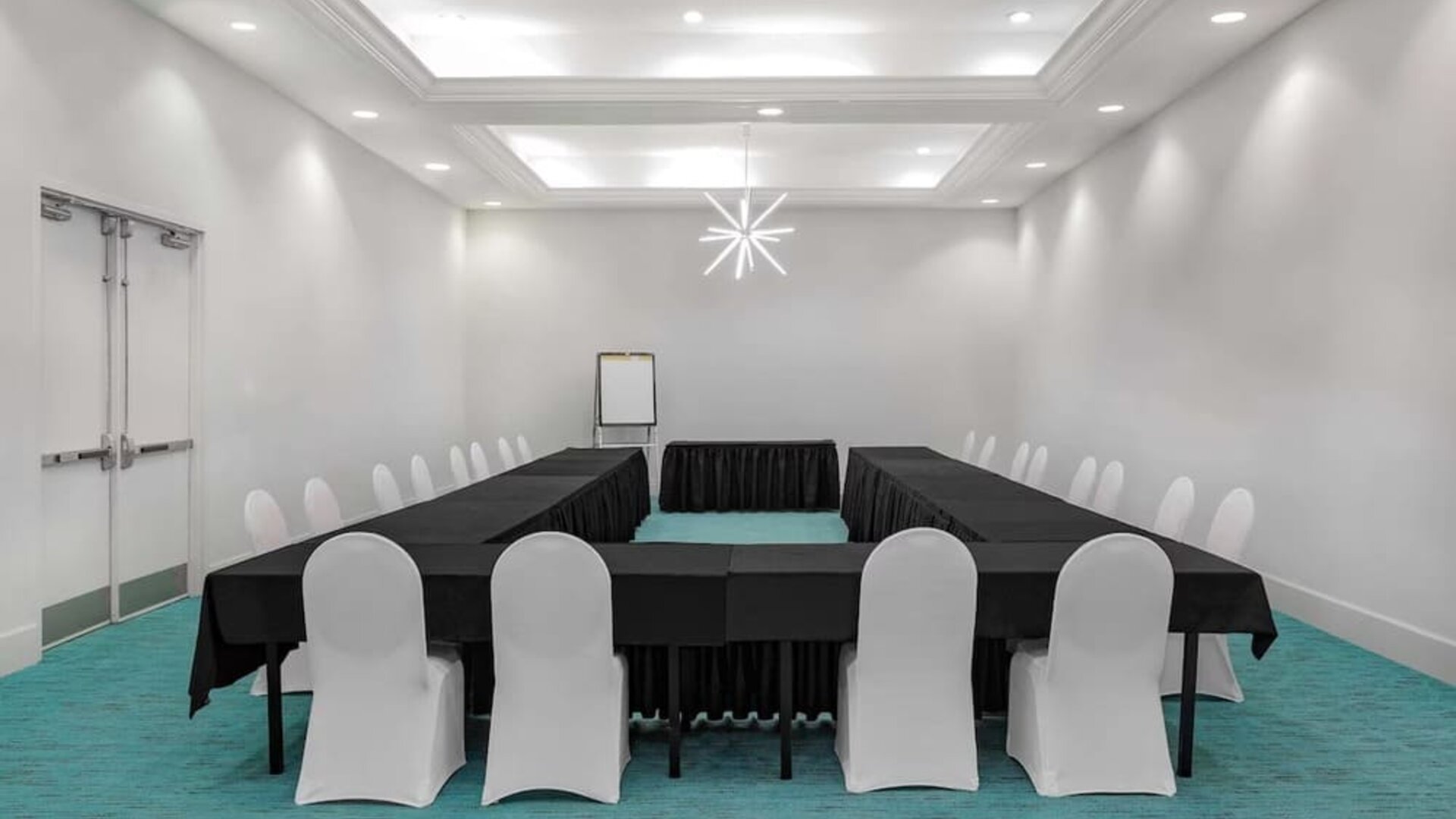 Meeting room at at Holiday Inn Resort Kissimmee By The Parks By IHG.