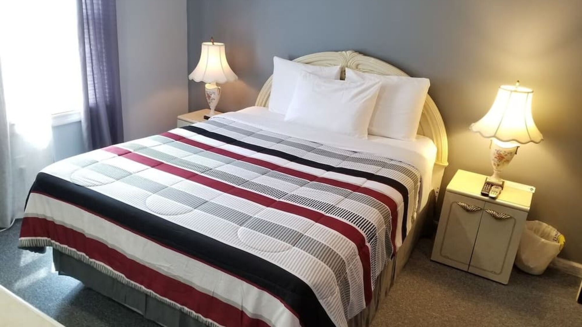 Day room at Jones Beach Hotel.