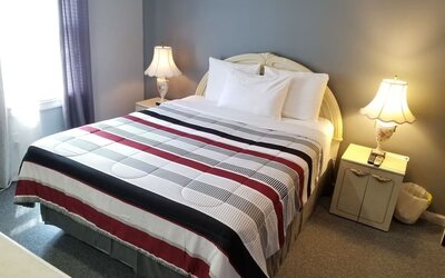 Day room at Jones Beach Hotel.