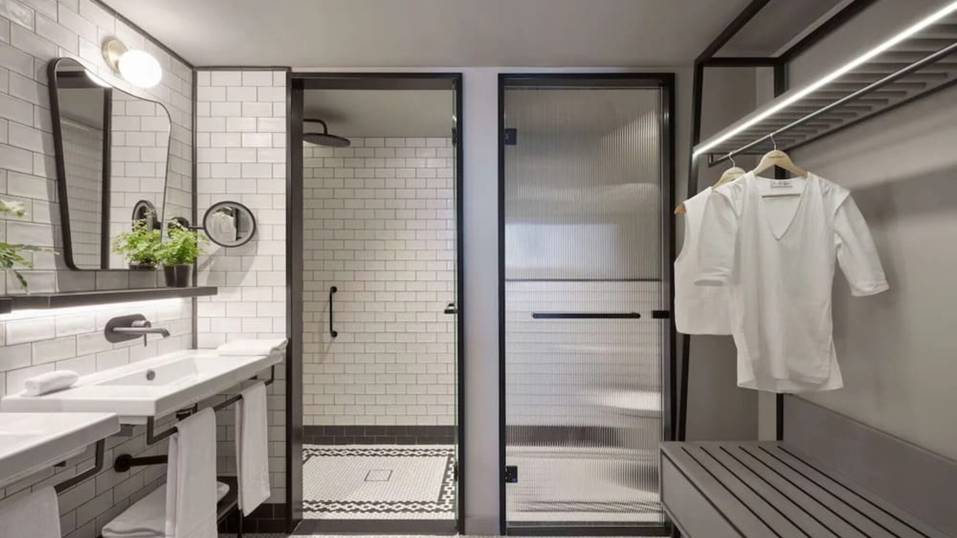 Bathroom at Canopy By Hilton Madrid Castellana.
