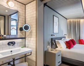 Day room at Canopy By Hilton Madrid Castellana.