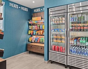 snack bar at Hampton Inn By Hilton Costa Mesa Newport Beach.