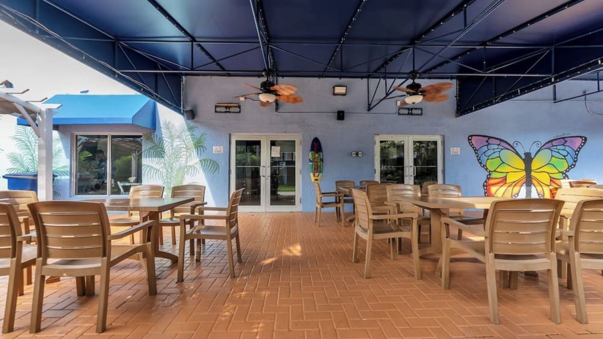 Terrace at Rodeway Inn & Suites Fort Lauderdale Airport & Cruise Port.