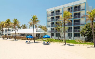 Exterior at Plunge Beach Resort.