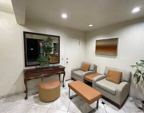 Day room at Sierra Inn.