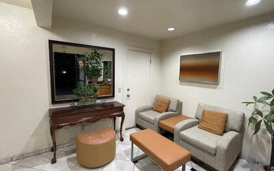 Day room at Sierra Inn.