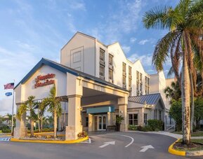 Exterior at Hampton Inn & Suites Ft. Lauderdale Airport/South Cruise Port.