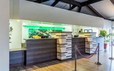 Reception at Pagoda Hotel.