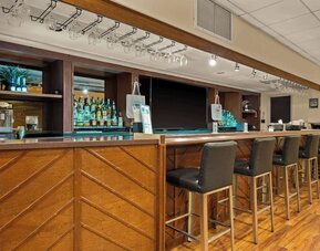 Bar at Airport Honolulu Hotel, Trademark Collection By Wyndham.