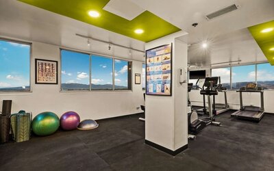 Gym at Best Western The Plaza Hotel Honolulu Airport.
