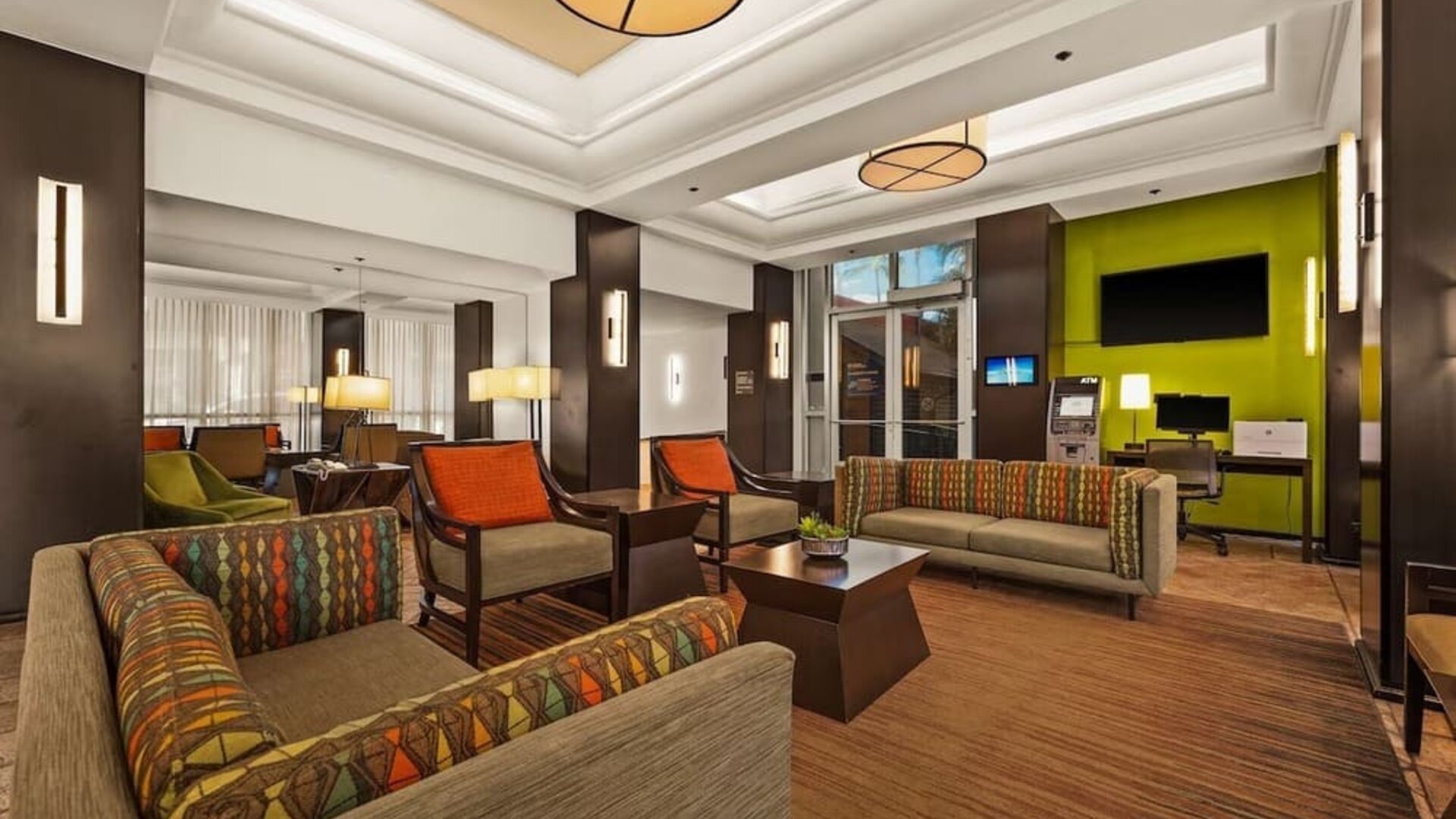Lobby at Best Western The Plaza Hotel Honolulu Airport.