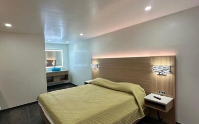 Day room at Nubell Motel.