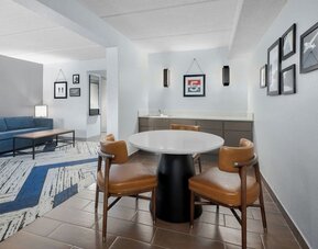 Day room at Four Points By Sheraton College Park Atlanta Airport.