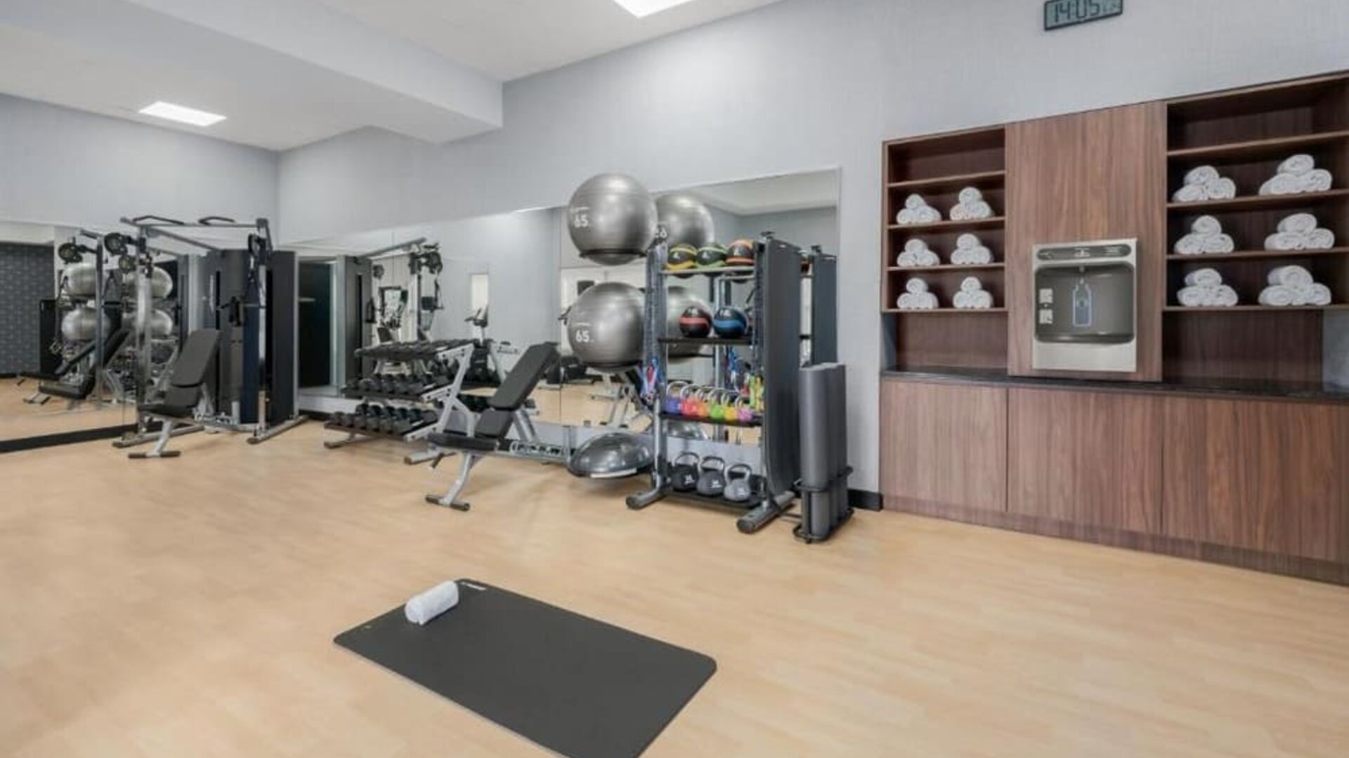 Gym at Four Points By Sheraton College Park Atlanta Airport.