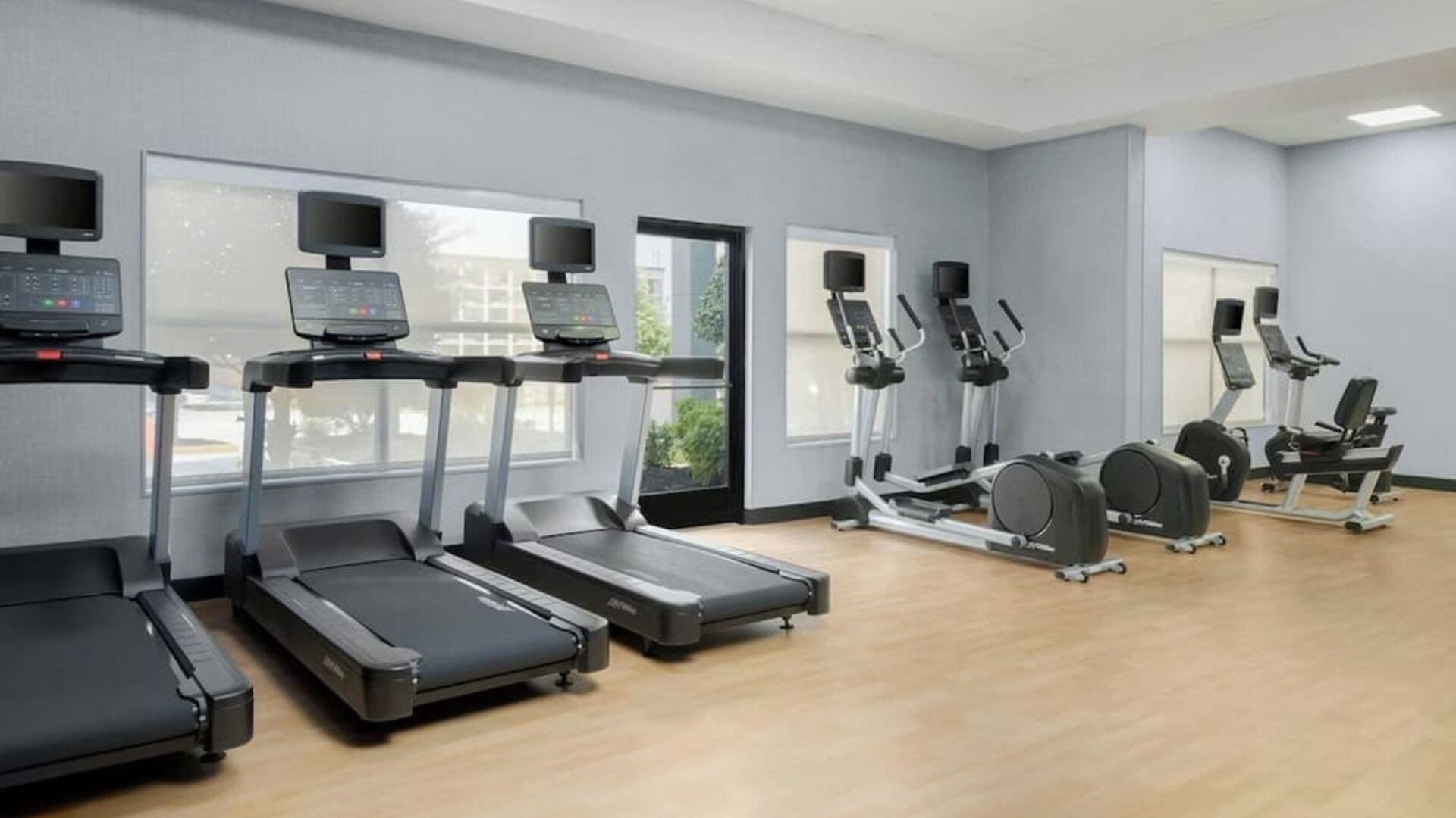 Gym at Four Points By Sheraton College Park Atlanta Airport.